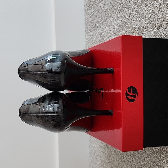 Laura Ferri Italian Leather Heels, Handmade, Beautiful, VGUC With Box - Picture 4 of 6